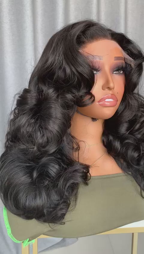 Bouncy Curly Closure